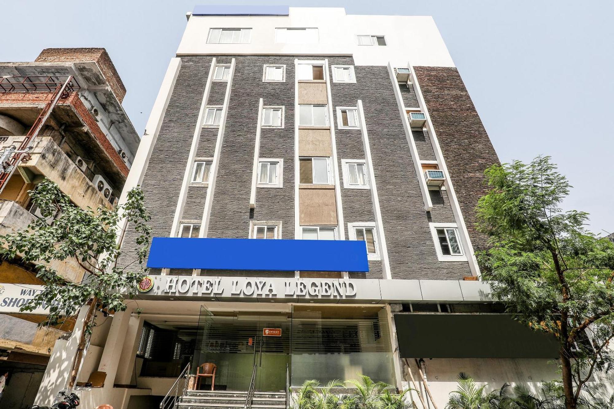 Capital O Sky Grand Hotel Hyderabad Exterior foto