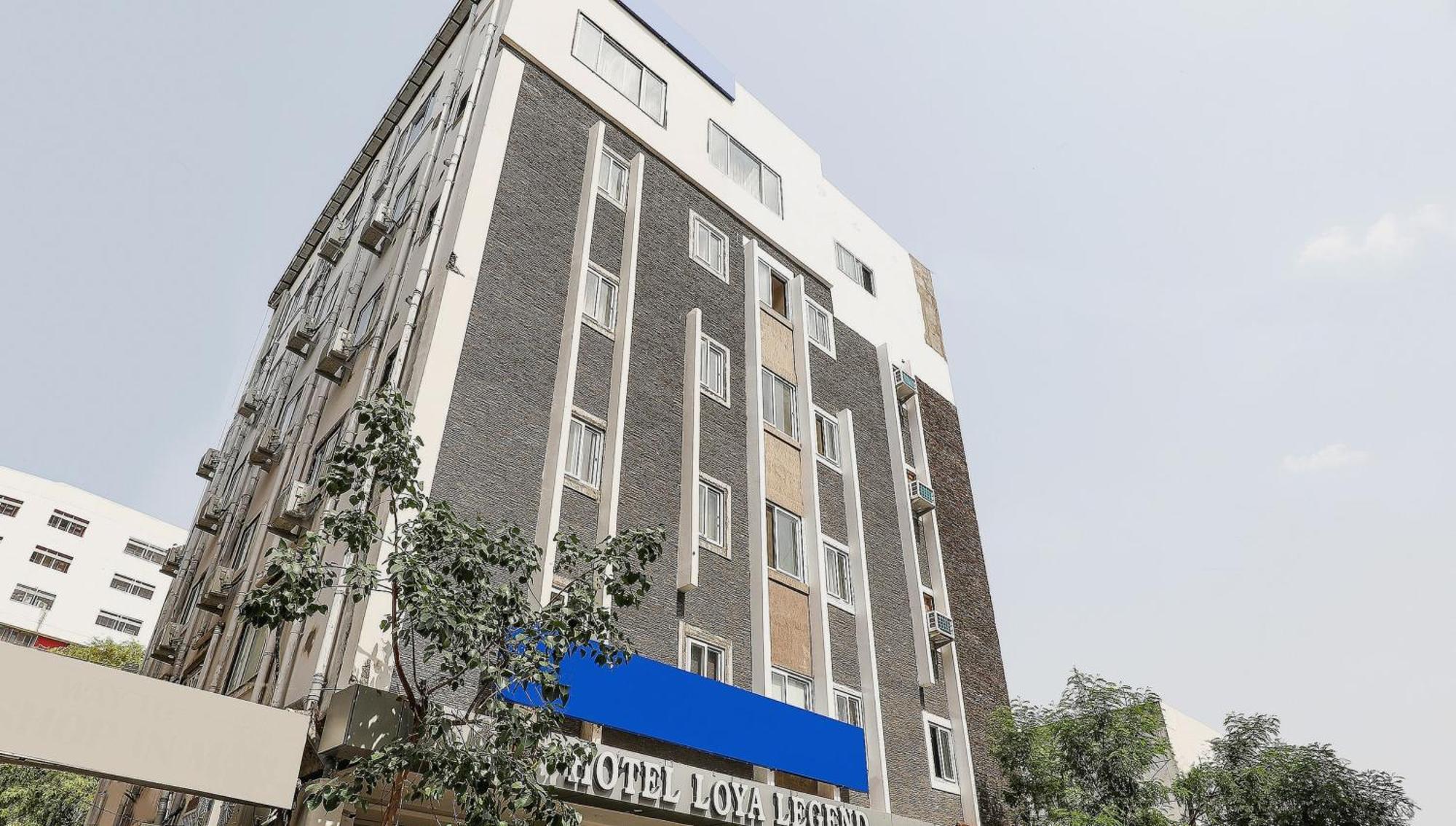 Capital O Sky Grand Hotel Hyderabad Exterior foto